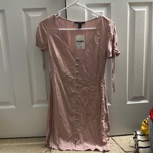 Forever 21 pink dotted button tie dress in small nwt
